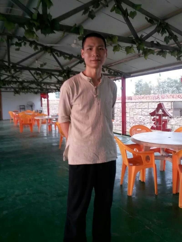 周哥的第三张照片--安化认干亲服务网